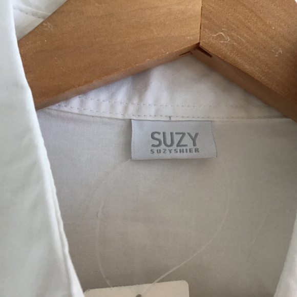 Suzyshier White 3/4 length sleeve white blouse size M - Picture 6 of 7